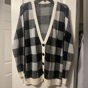 cream and black knitted cardigan